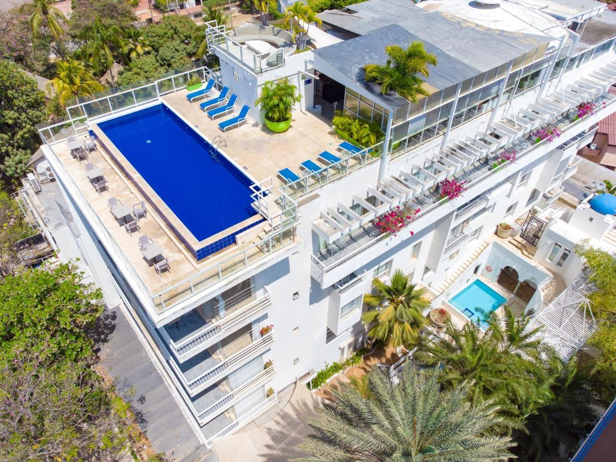 Santorini Hotel 4*