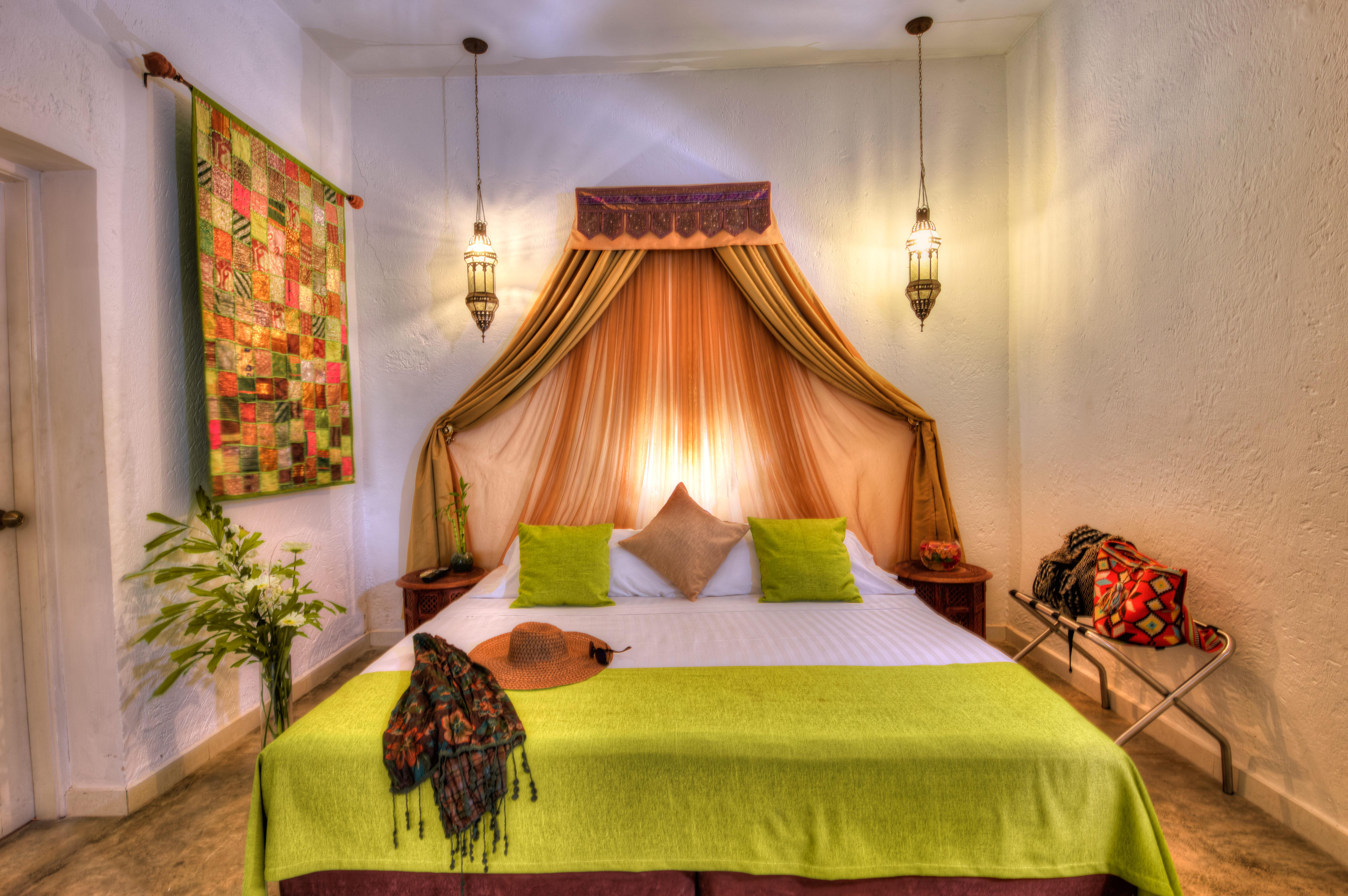 Hotel Santorini 4*